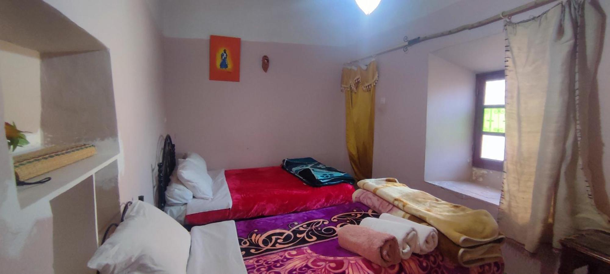 Ecolodge Miss Rose Chez La Famille Boumalne Kültér fotó